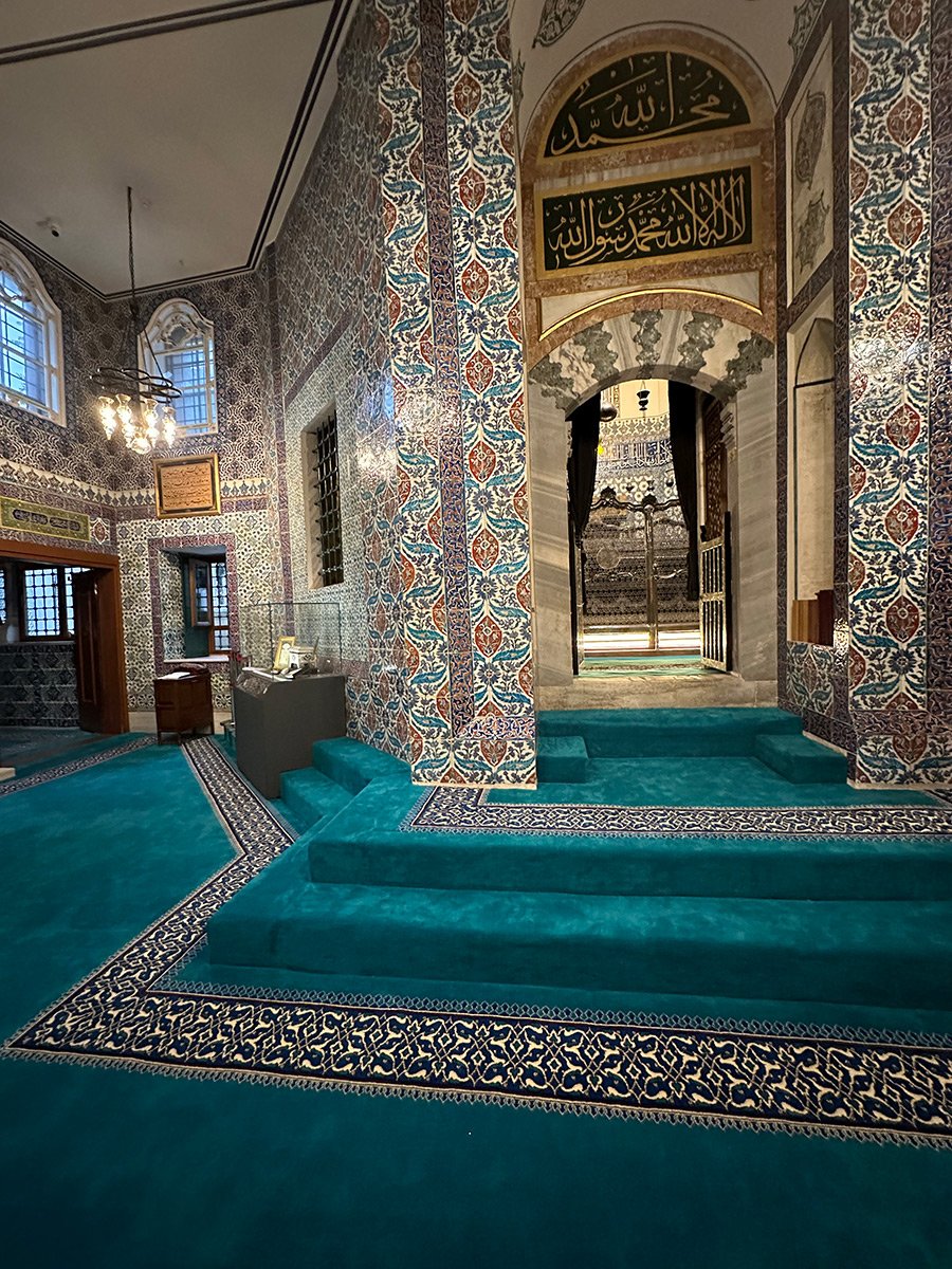 Eyüp Sultan Mosque, Tomb of Abu Ayyub al-Ansari